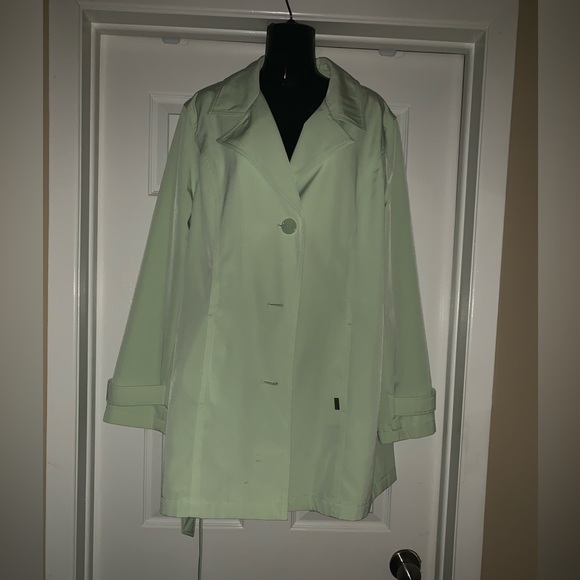 FINAL PRICE - Gorgeous Mint Green Spring Jacket - Picture 4 of 13